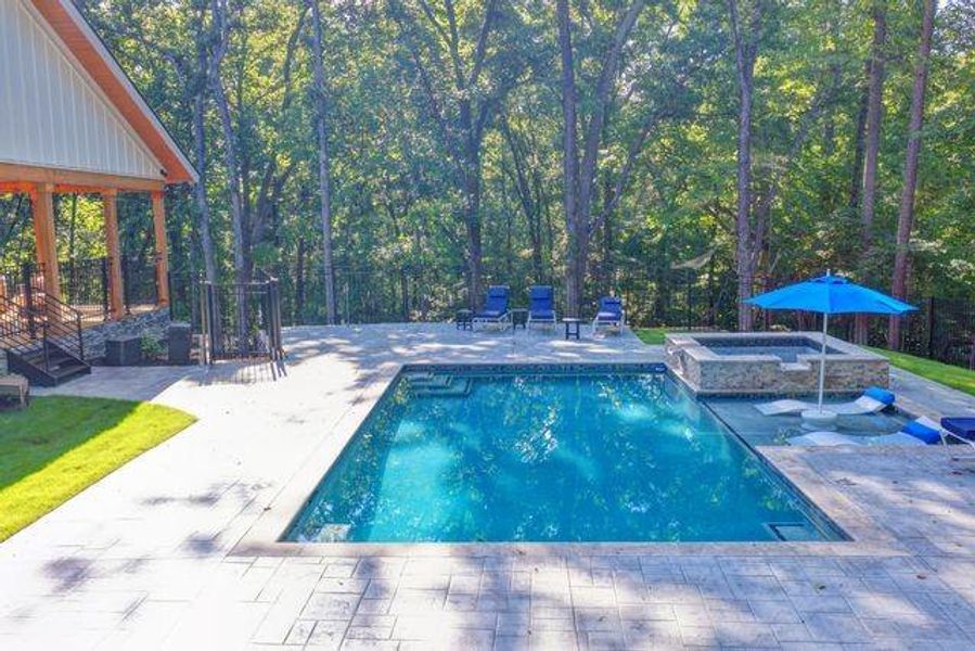 Exterior details and patio area of a home in , Gainesville (Image 33).