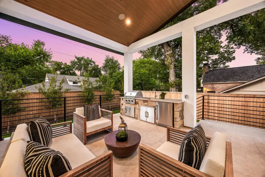 Exterior details and patio area of a home in , Houston (Image 3).