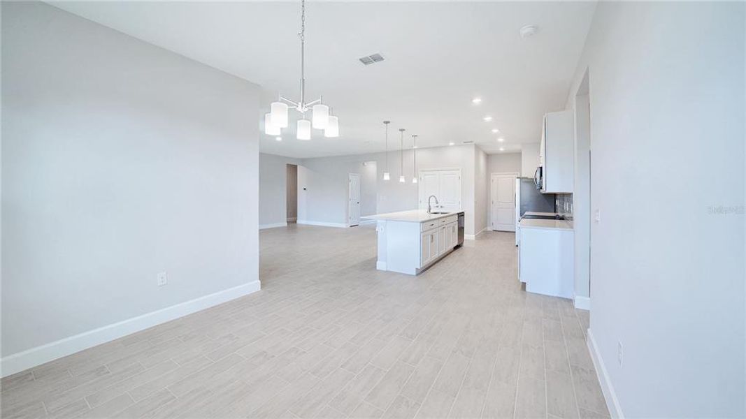 Spacious, unfurnished interior of a new home in , Palm Coast (Image 26).