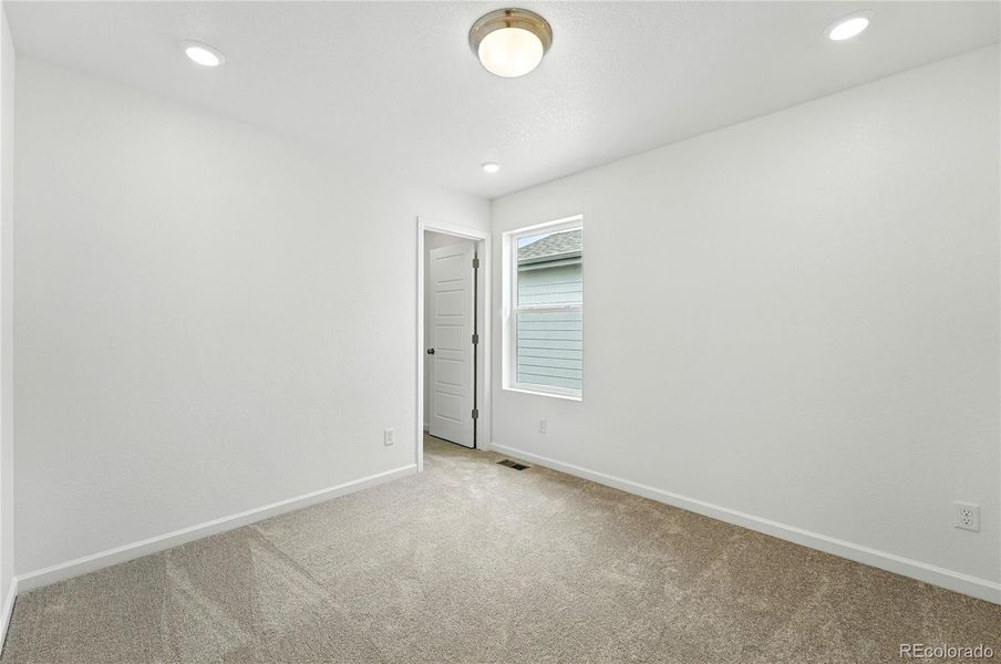 2086 Wagon Wheel Aly ~ Ready Now