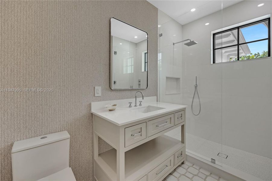 Furnished interior view inside a new home in , Key Largo (Image 17).