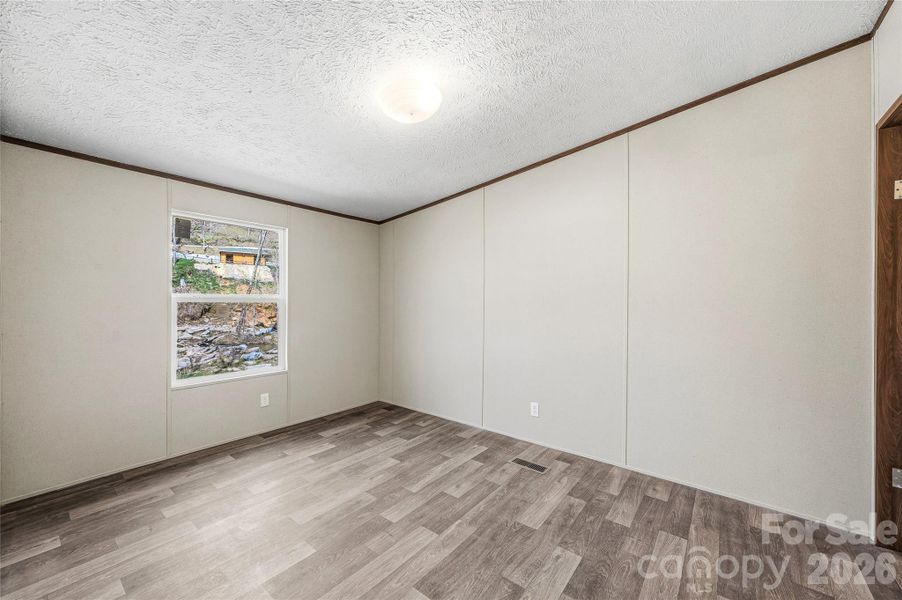 Bedroom/Bonus Bedroom/Bonus