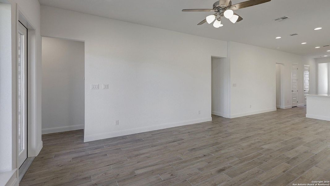 Spacious, unfurnished interior of a new home in Kallison Ranch, San Antonio (Image 23). Spacious, unfurnished interior of a new home in Kallison Ranch, San Antonio (Image 23).