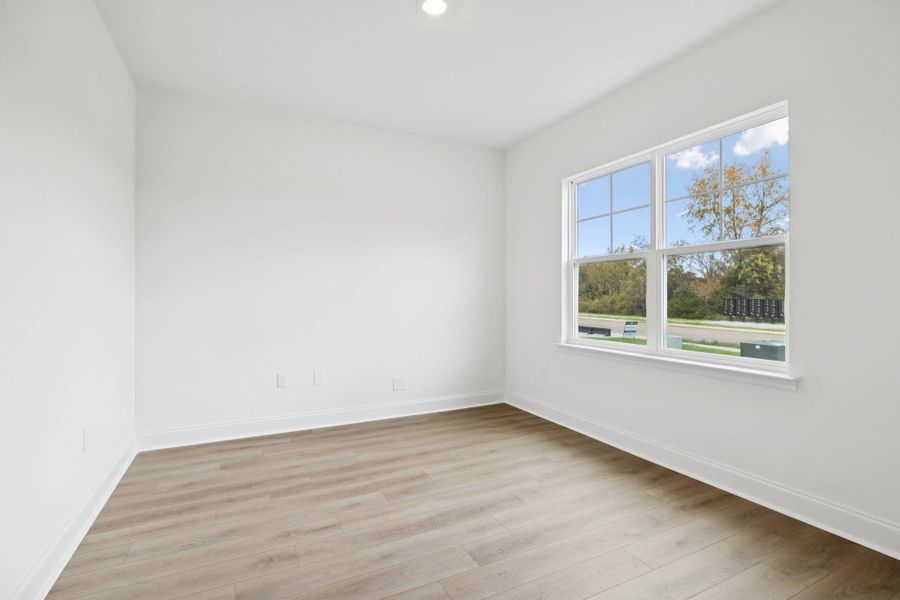 Spacious, unfurnished interior of a new home in Ascent at Arbor Ridge, La Vergne (Image 17).