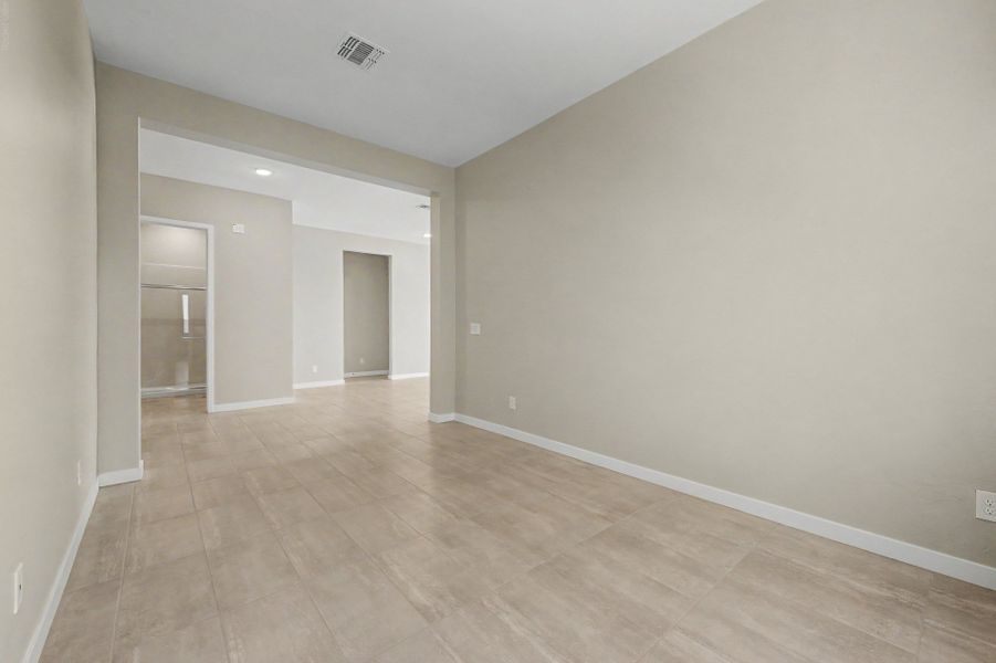 Spacious, unfurnished interior of a new home in Wildera, San Tan Valley (Image 9). Spacious, unfurnished interior of a new home in Wildera, San Tan Valley (Image 9).