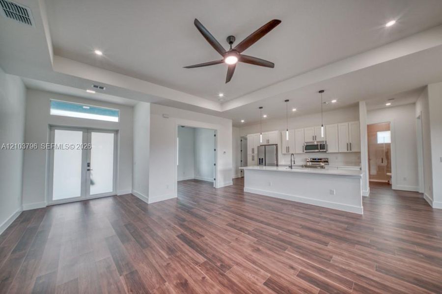 Spacious, unfurnished interior of a new home in , Placida (Image 23). Spacious, unfurnished interior of a new home in , Placida (Image 23).