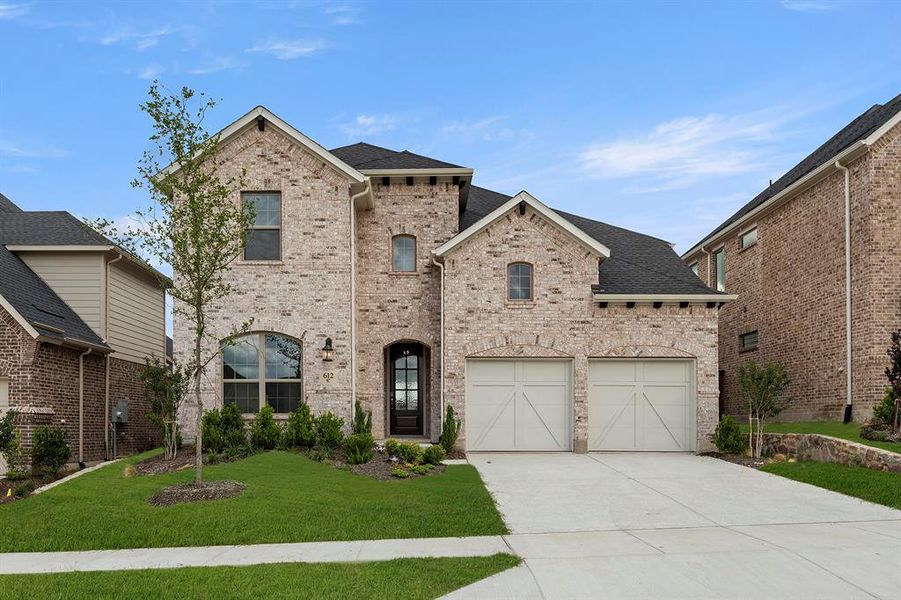 01. 612 Carlow - Front