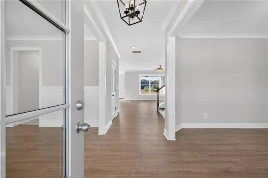 Spacious, unfurnished interior of a new home in , Jefferson (Image 28).