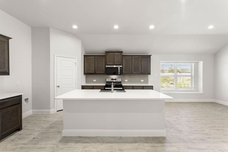 Furnished interior view inside a new home in Arcadia Trails, Balch Springs (Image 8).