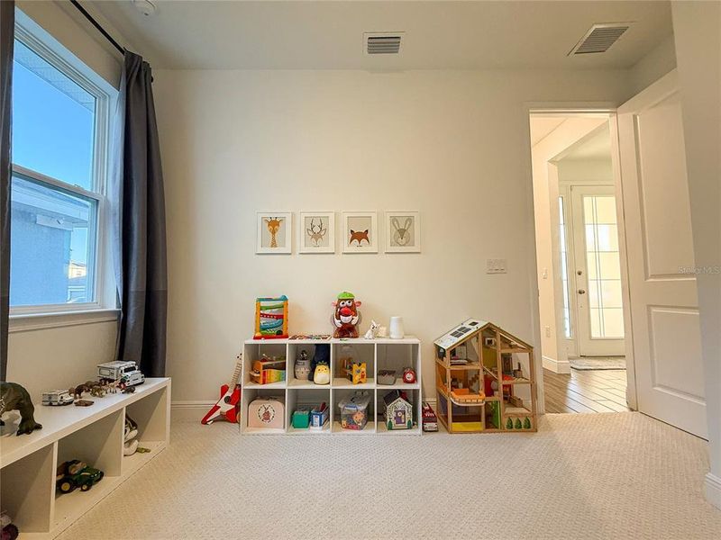 Furnished interior view inside a new home in , Minneola (Image 20).