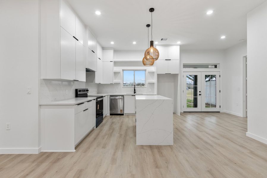 Furnished interior view inside a new home in , Anderson (Image 11).