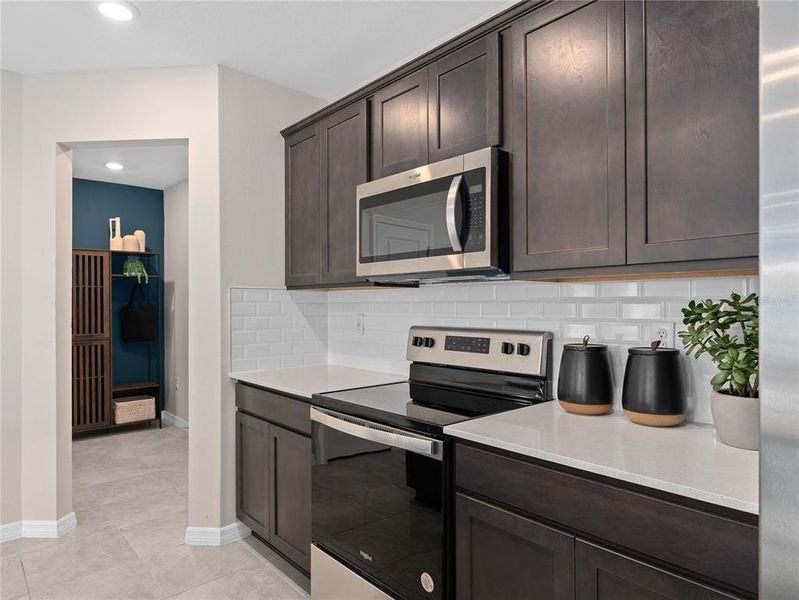 Model Home Design Only. Pictures and furnishings are for illustrative purposes only. Elevations, colors and options may vary. Furniture is for model home staging only.? Model Home Design Only. Pictures and furnishings are for illustrative purposes only. Elevations, colors and options may vary. Furniture is for model home staging only.?