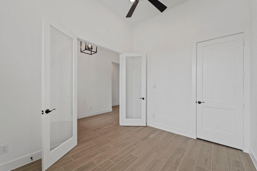 Spacious, unfurnished interior of a new home in Brookewater, Rosenberg (Image 17). Spacious, unfurnished interior of a new home in Brookewater, Rosenberg (Image 17).