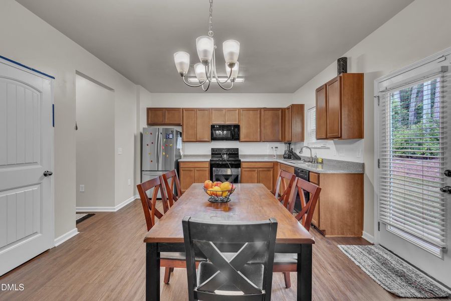 14-111 S Rose Hill Dr-9 14-111 S Rose Hill Dr-9