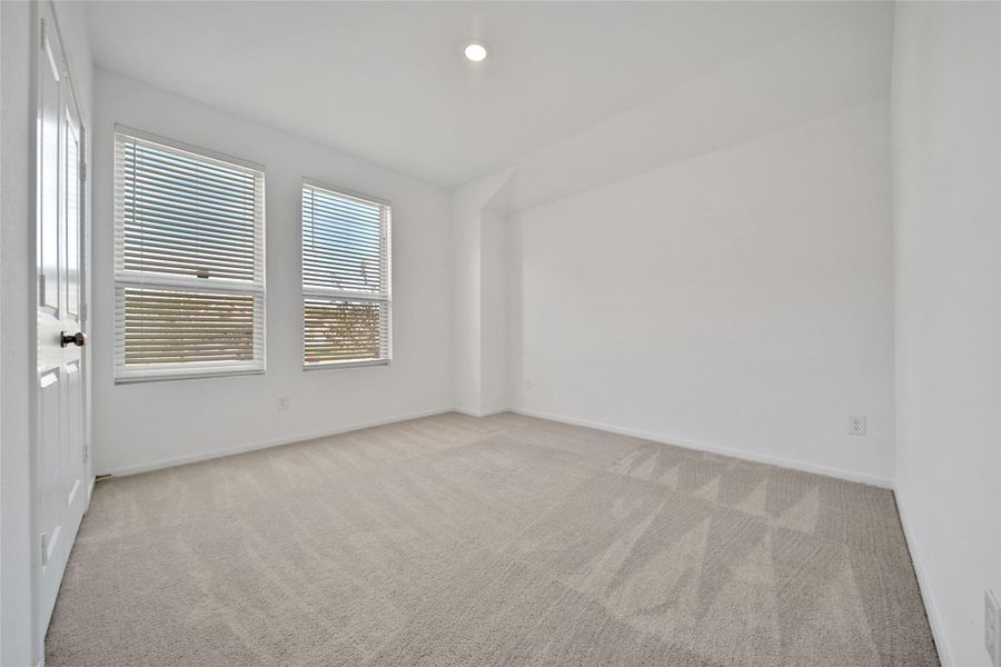 Spacious, unfurnished interior of a new home in The Highlands: Richmond Collections, Porter (Image 34).