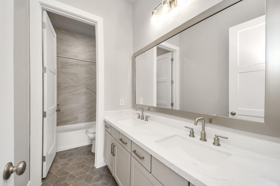 Furnished interior view inside a new home in COLTON: Prestige Collection, Montgomery (Image 14). Furnished interior view inside a new home in COLTON: Prestige Collection, Montgomery (Image 14).