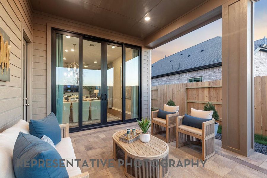 Exterior details and patio area of a home in 6 Creeks at Waterridge, Kyle (Image 2).