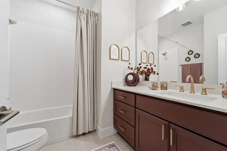 Representative furnished interior of a home built from the Laguna III by CastleRock Communities in Lakesong, Grand Prairie (Image 43).
