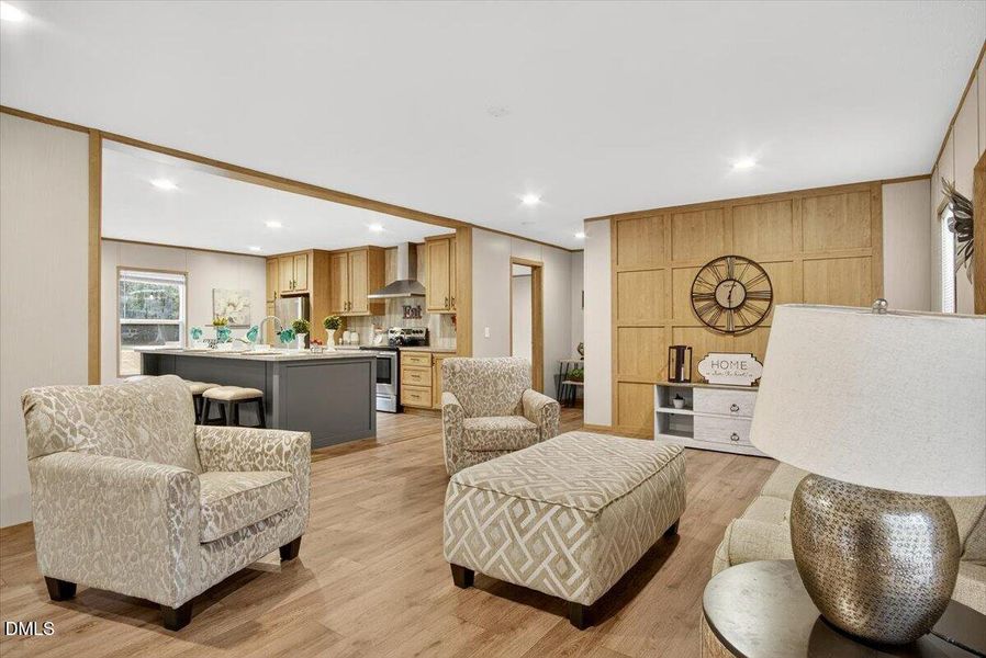 02-DSC3269 02-DSC3269