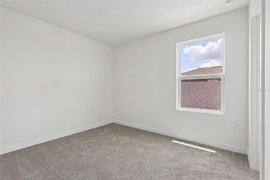 Spacious, unfurnished interior of a new home in Hamilton Bluff, Haines City (Image 24).
