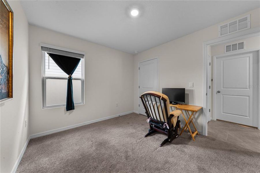 Furnished interior view inside a new home in Avalon Woods, Newberry (Image 39).