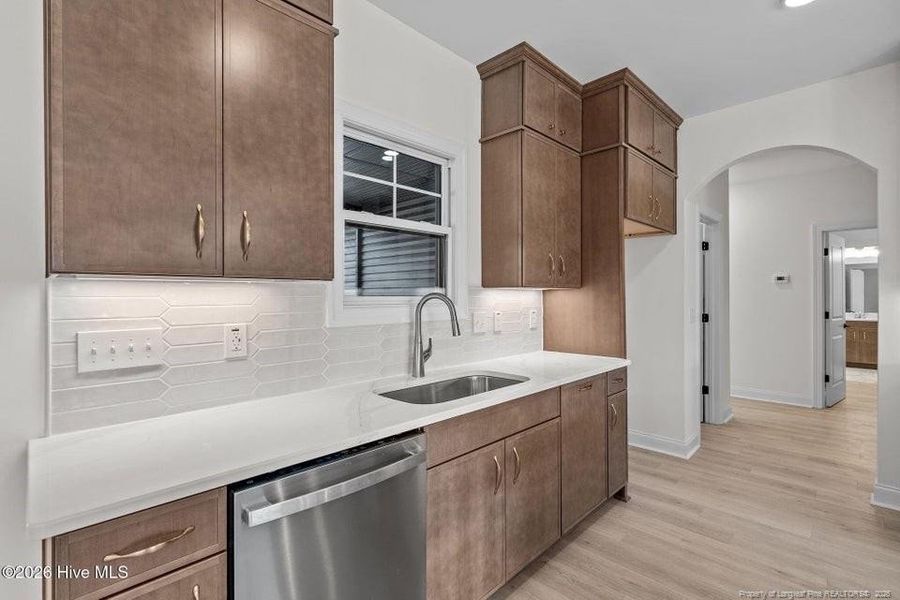 REPRESENTATION PHOTO REPRESENTATION PHOTO