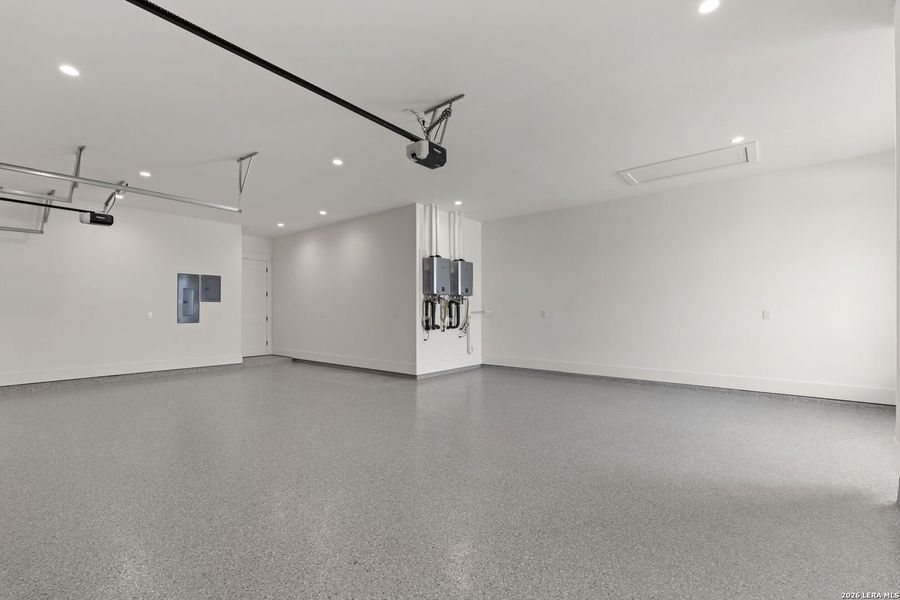 Spacious, unfurnished interior of a new home in , Boerne (Image 23). Spacious, unfurnished interior of a new home in , Boerne (Image 23).