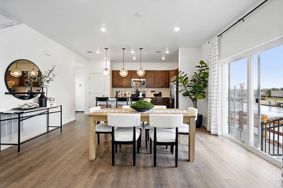 Representative furnished interior of a home built from the Aurora by Taylor Morrison in Sugar Creek Horizon Collection, Loveland (Image 7).