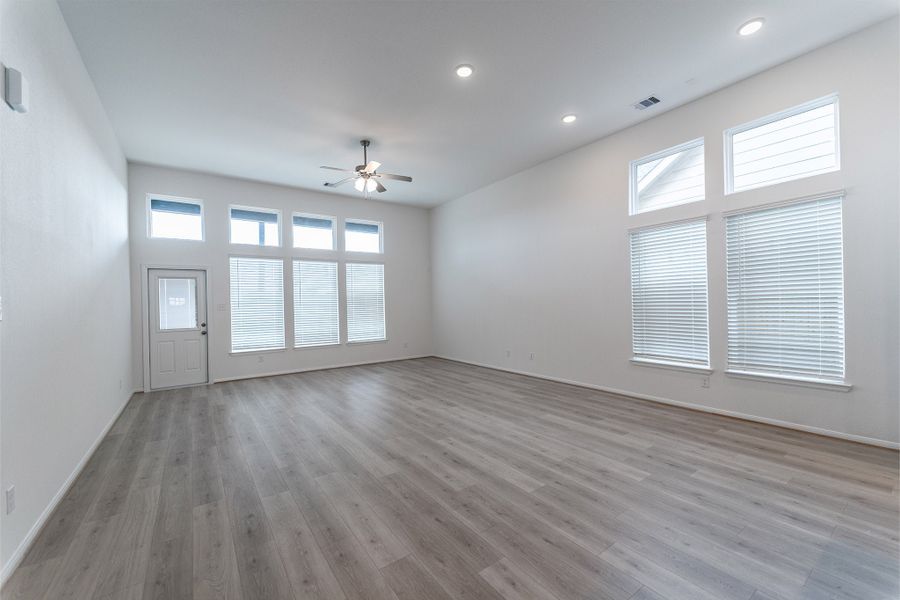 Spacious, unfurnished interior of a new home in Windrose Green, Angleton (Image 18). Spacious, unfurnished interior of a new home in Windrose Green, Angleton (Image 18).