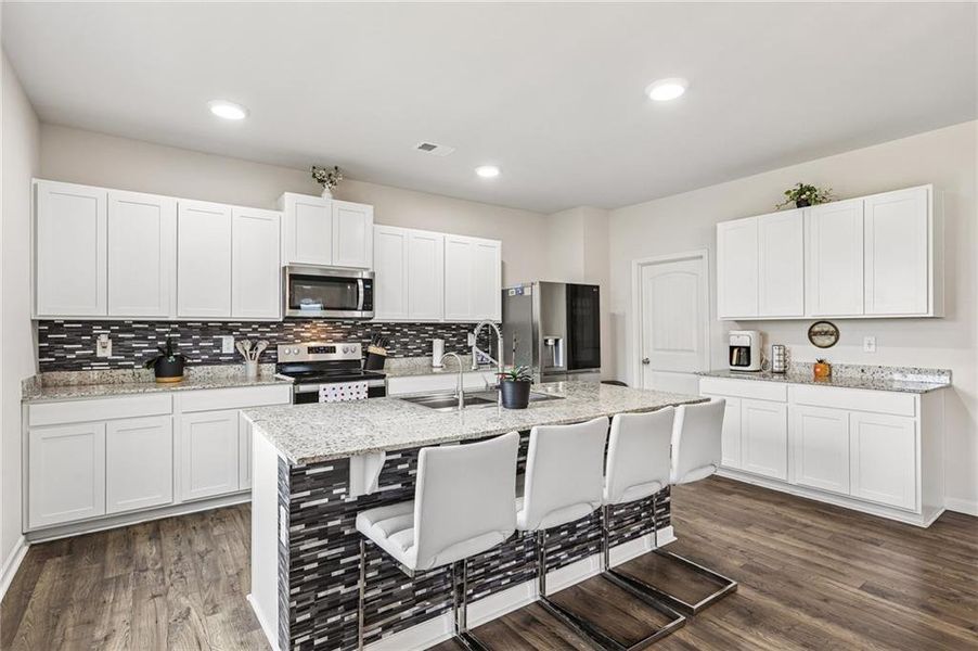 Furnished interior view inside a new home in , Dallas (Image 6).