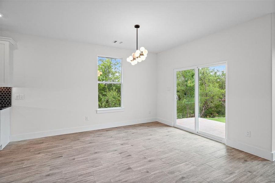 Spacious, unfurnished interior of a new home in , Granbury (Image 27). Spacious, unfurnished interior of a new home in , Granbury (Image 27).
