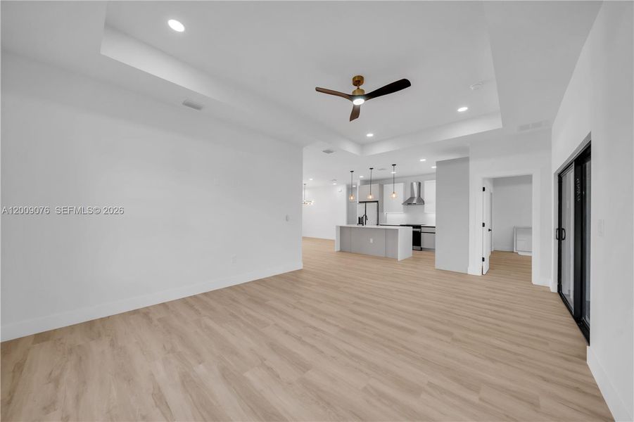 Spacious, unfurnished interior of a new home in , North Port (Image 17).