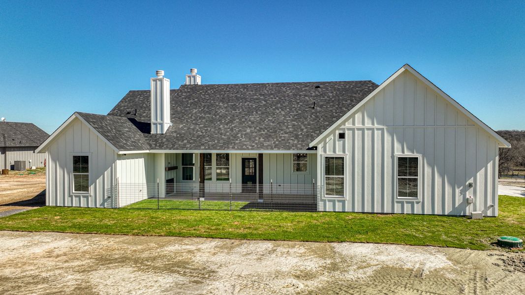 Representative exterior photo of a completed home built from the Lakeshore by Zeal Home Builders in Horizon Meadow Estates, Paradise, TX (Image 30). Representative exterior photo of a completed home built from the Lakeshore by Zeal Home Builders in Horizon Meadow Estates, Paradise, TX (Image 30).