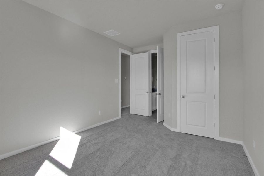 Image 34 of a home in Canterra Creek 60'. Image 34 of a home in Canterra Creek 60'.