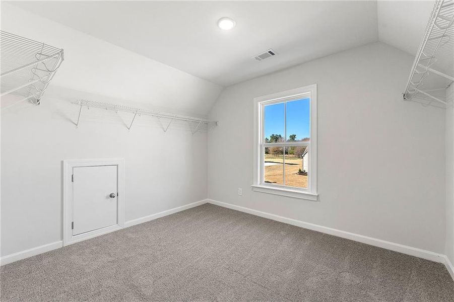 Spacious, unfurnished interior of a new home in , Watkinsville (Image 19).