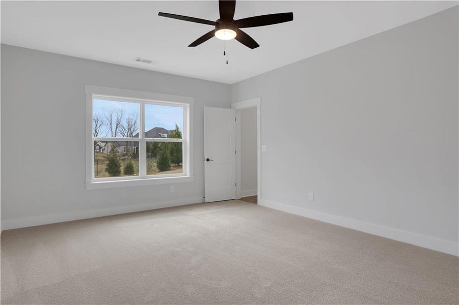 Spacious, unfurnished interior of a new home in Twin Lakes, Hoschton (Image 49). Spacious, unfurnished interior of a new home in Twin Lakes, Hoschton (Image 49).