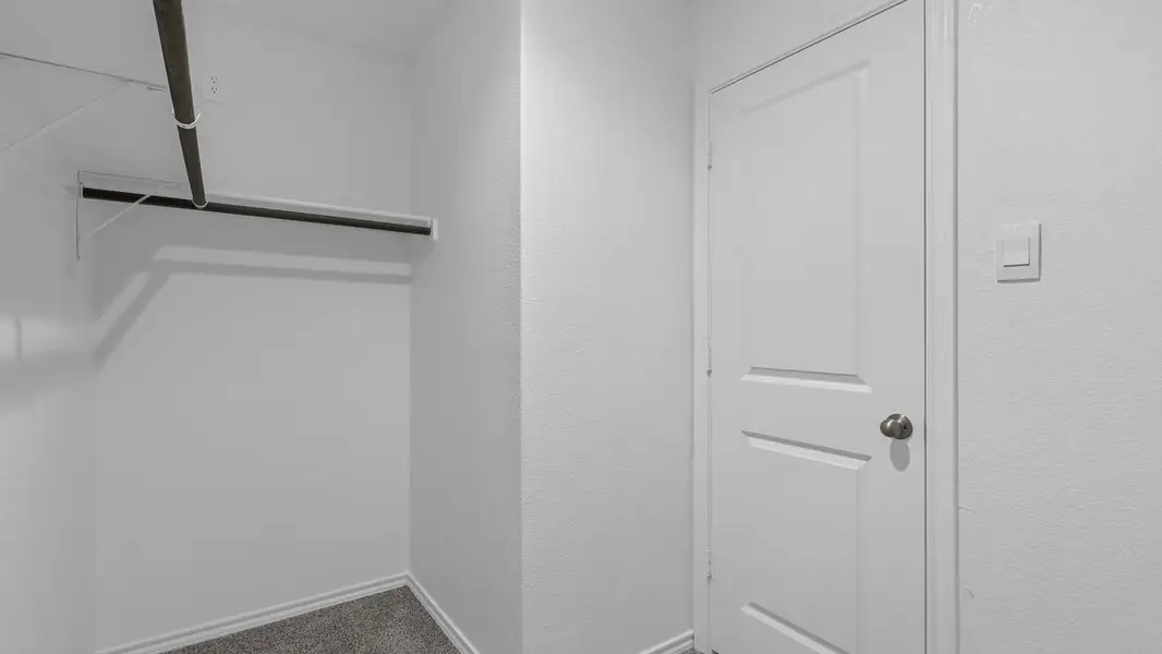 Spacious, unfurnished interior of a new home in Lankford Farms, Cleburne (Image 30). Spacious, unfurnished interior of a new home in Lankford Farms, Cleburne (Image 30).