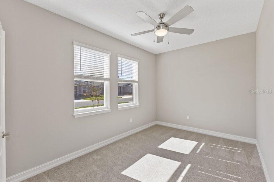 Spacious, unfurnished interior of a new home in Ocala Preserve, Ocala (Image 13).
