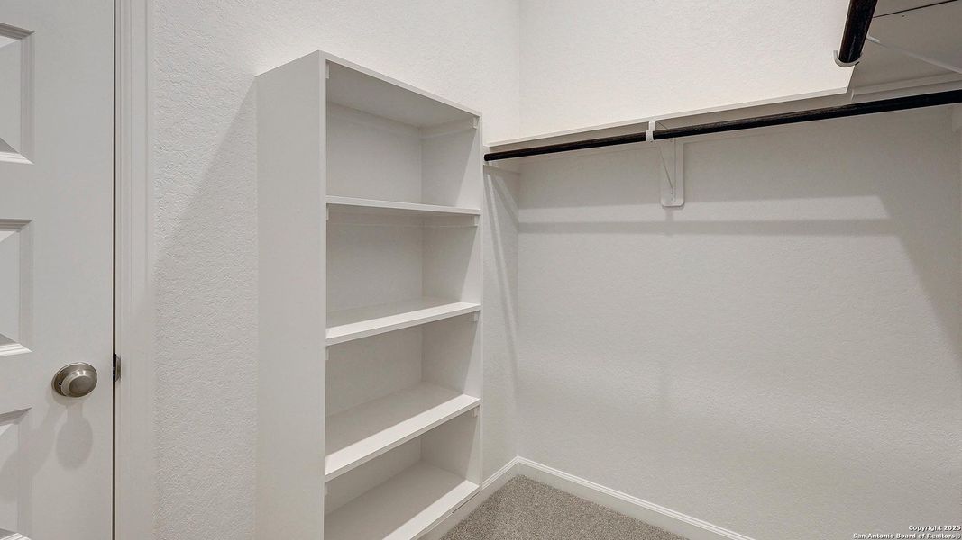 Spacious, unfurnished interior of a new home in Arcadia Ridge 50', San Antonio (Image 17). Spacious, unfurnished interior of a new home in Arcadia Ridge 50', San Antonio (Image 17).