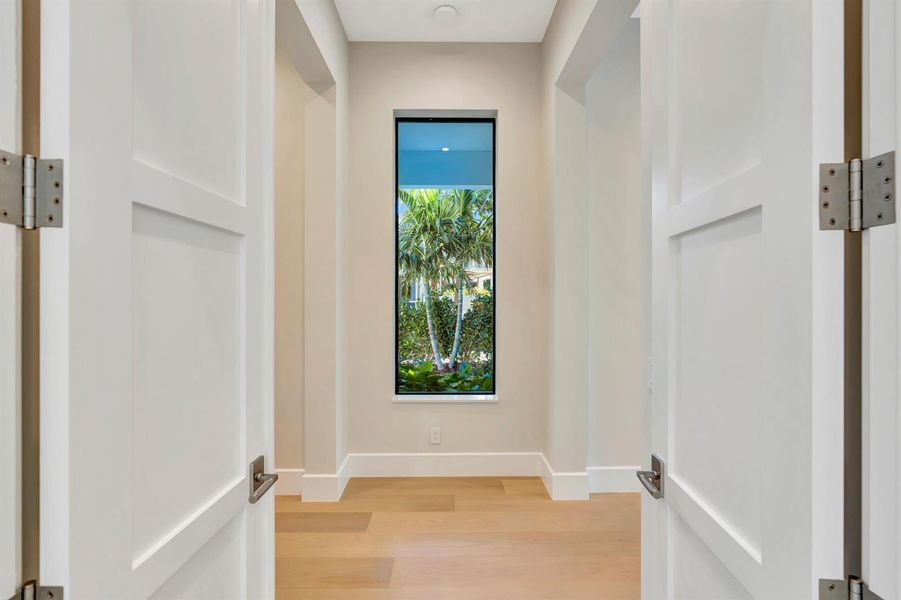 Master Suite Vestibule Master Suite Vestibule