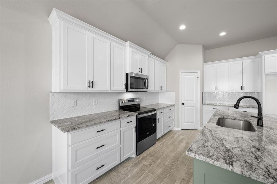 707 Shadle- Kitchen (4 of 4)
