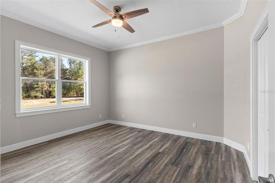 Spacious, unfurnished interior of a new home in , Ocala (Image 40).