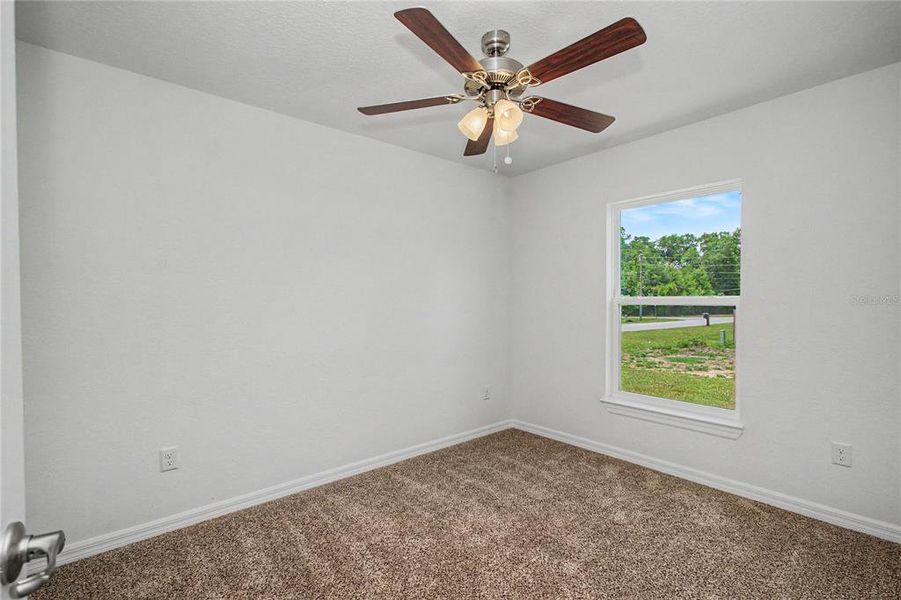 Spacious, unfurnished interior of a new home in , Ocala (Image 25).