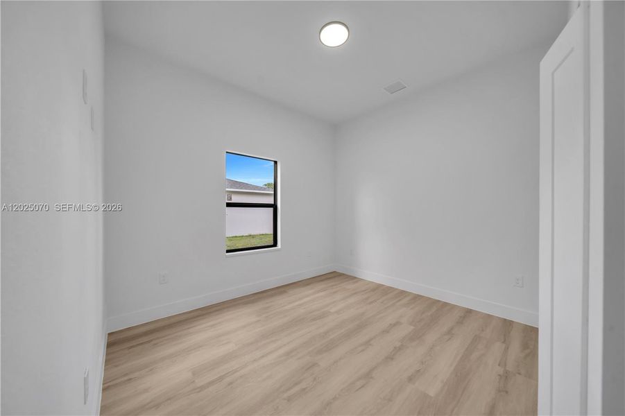 Spacious, unfurnished interior of a new home in , North Port (Image 35).