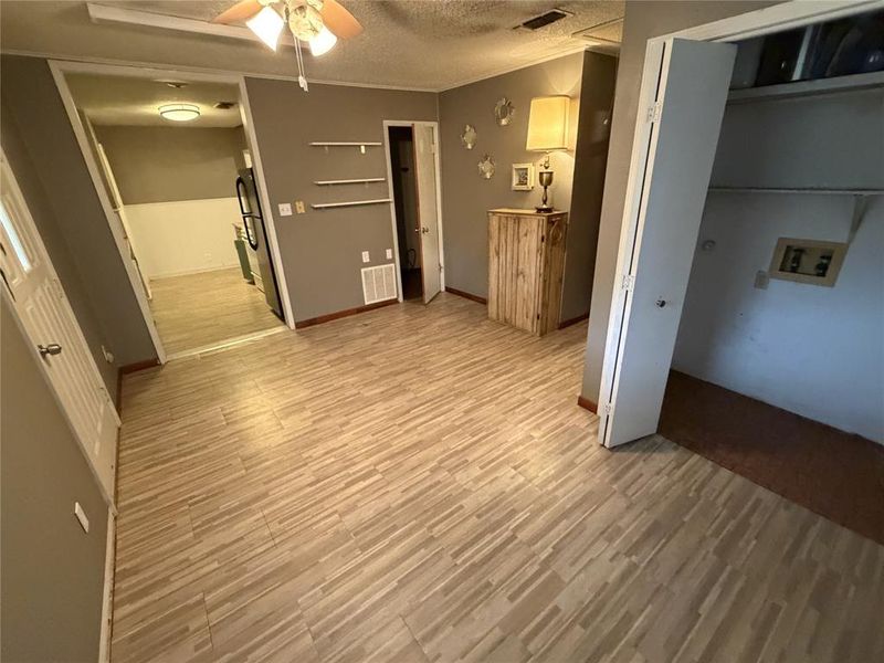 Spacious, unfurnished interior of a new home in , Brownwood (Image 11).