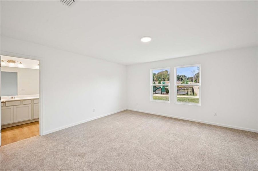 Spacious, unfurnished interior of a new home in Leydenview, Mableton (Image 23). Spacious, unfurnished interior of a new home in Leydenview, Mableton (Image 23).