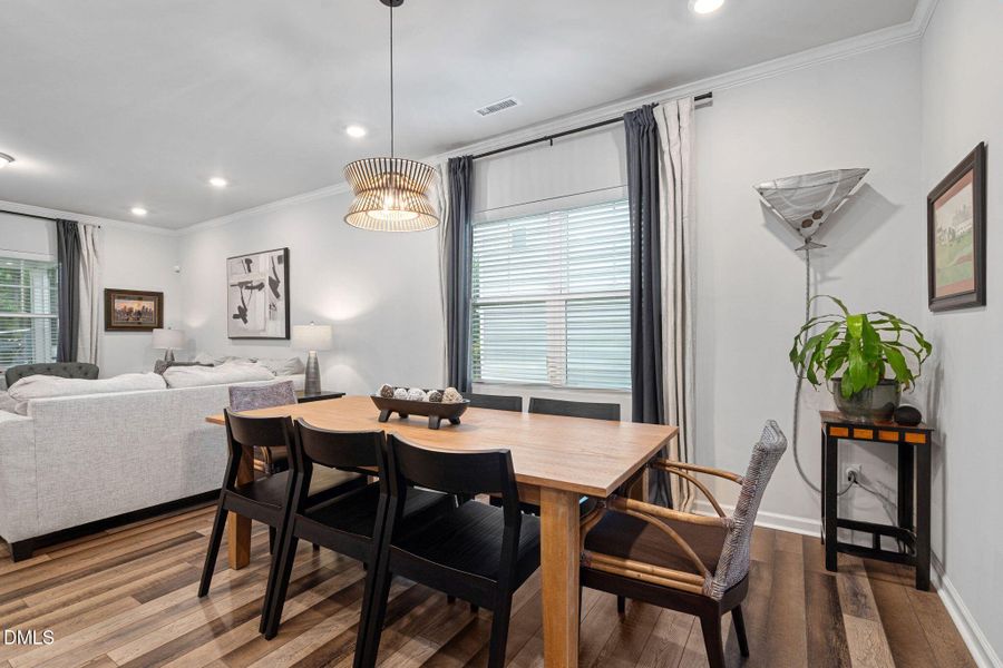 52-web-or-mls-4004-mount-moran-rd