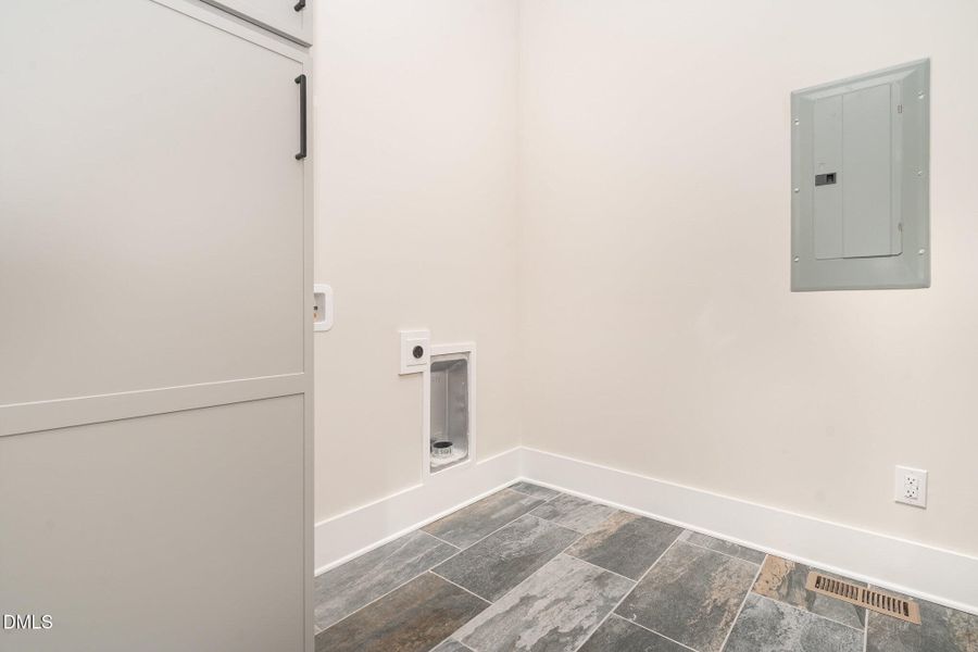 025_wag01847-edit_43