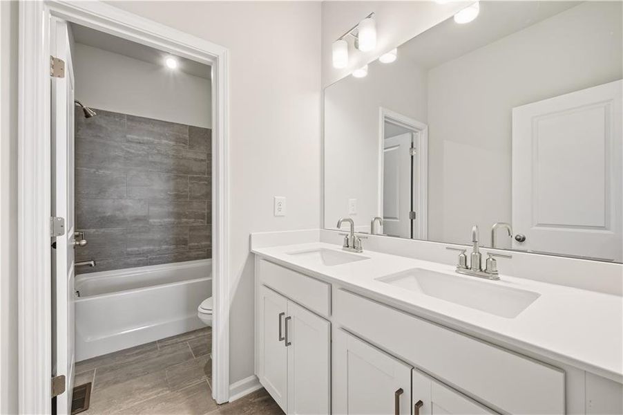 Furnished interior view inside a new home in Hopewell Reserve, Cumming (Image 14).