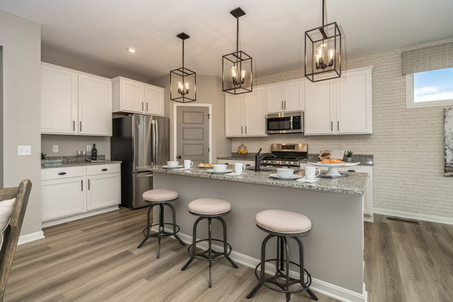 Representative furnished interior of a home built from the DaVinci by Fischer Homes in Sage Woods, Dallas (Image 12).
